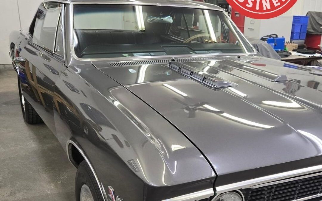 Classic car with a newly repaired windshield in Wisconsin, highlighting local affordable auto glass repair services